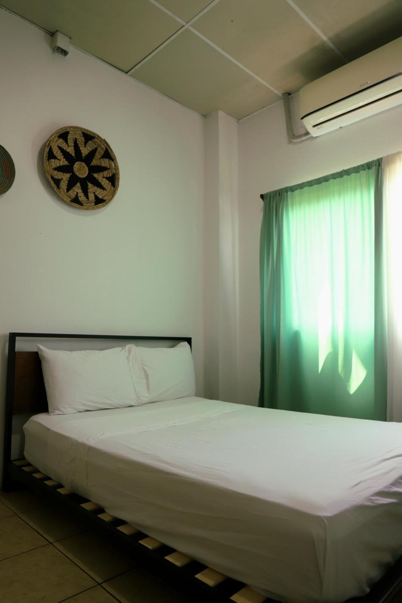 Asha Hostel La Fortuna Exterior photo
